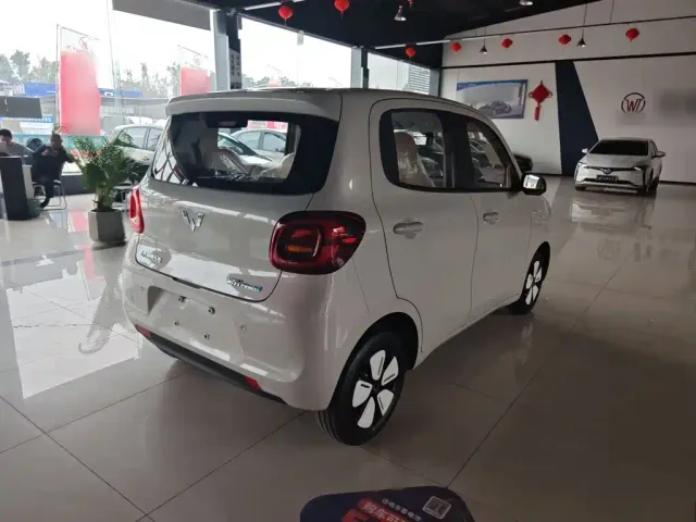 Wuling Hongguang Mini EV — Фото автомобиля 12