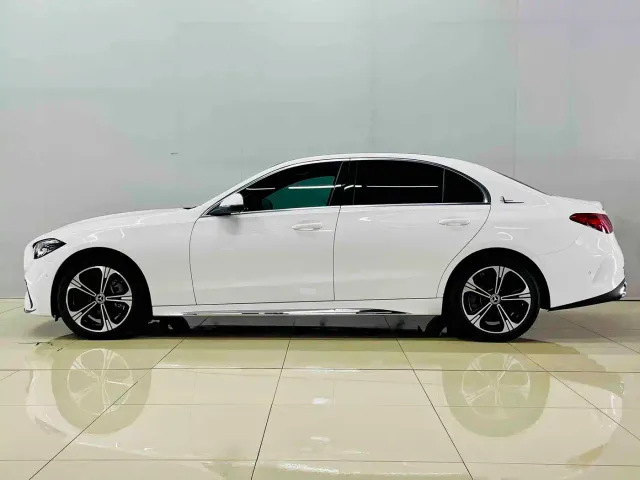 Mercedes-Benz C-Class — Фото автомобиля 5