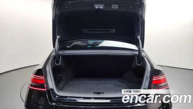 Genesis G90 Бензин 3.5 Turbo 2WD — Фото автомобиля 15
