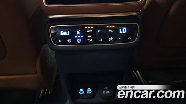 Genesis GV80 2.5T Бензин AWD — Фото автомобиля 26