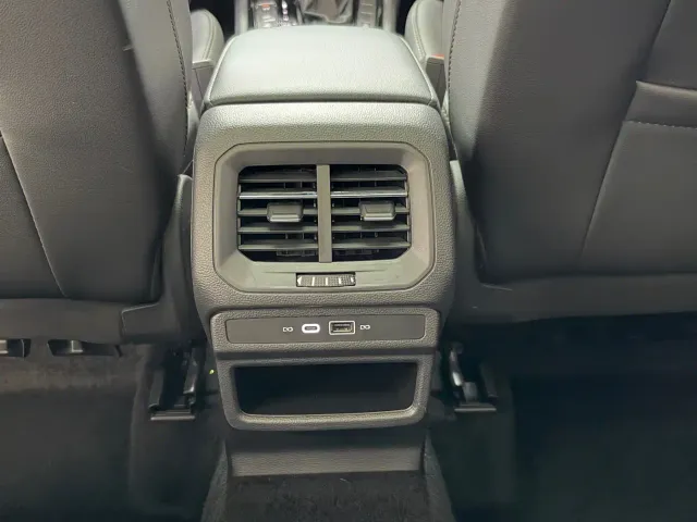 Volkswagen Tharu — Фото автомобиля 8