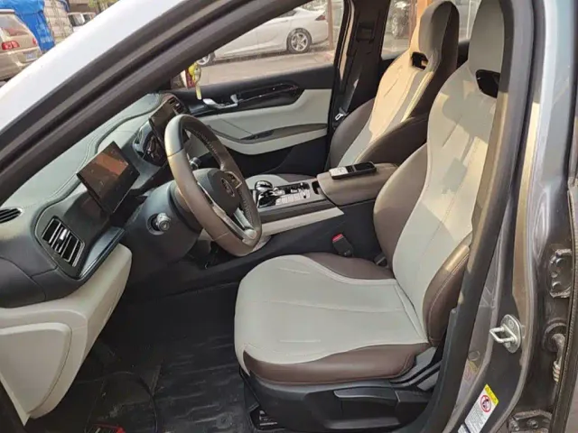 BYD Qin PLUS — Фото автомобиля 14