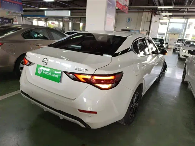 Nissan Sylphy — Фото автомобиля 6