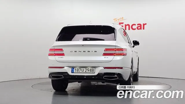 Genesis GV80 — Фото автомобиля 4