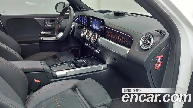 Mercedes-Benz EQB X243 — Фото автомобиля 9