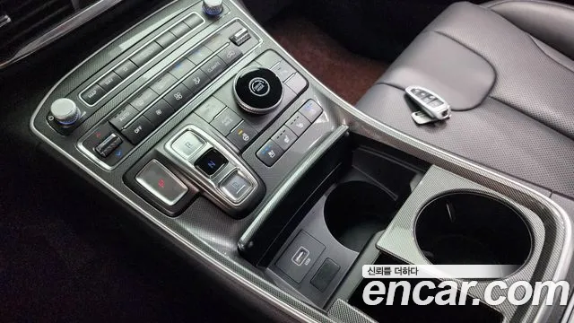 Hyundai Santa Fe New — Фото автомобиля 9