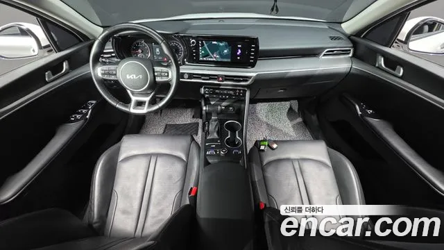 Kia K5 K5 3 поколение 2.0 LPI(Для проката) — Фото автомобиля 6