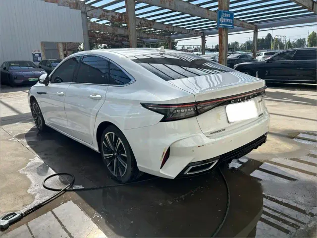 Chery Arrizo 8 — Фото автомобиля 9