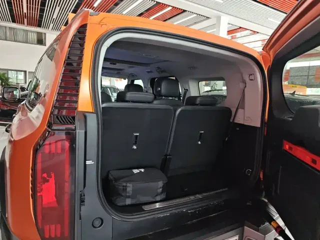 Jetour Zongheng G700 — Фото автомобиля 17