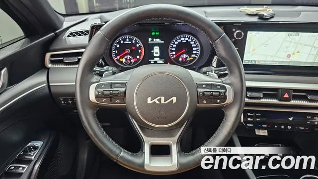 Kia K5 — Фото автомобиля 19