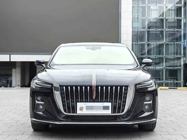 Hongqi H5 — Фото автомобиля 2