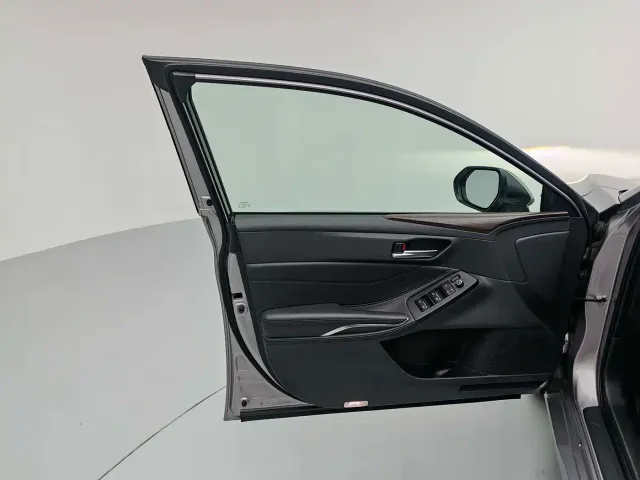 Toyota Avalon — Фото автомобиля 15