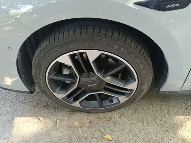 GAC Aion RT — Фото автомобиля 22