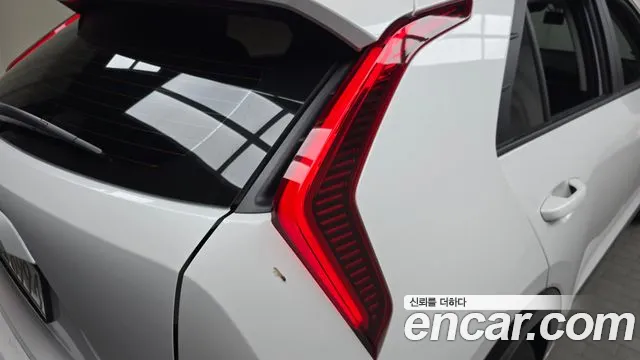 Kia Niro The All New Niro Signature — Фото автомобиля 23