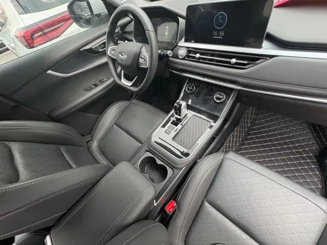 Chery Tiggo 8 — Фото автомобиля 9