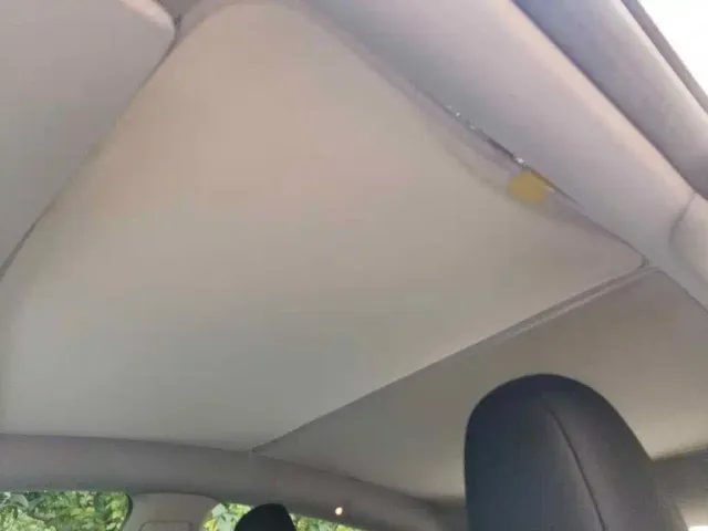 Tesla Model Y — Фото автомобиля 14