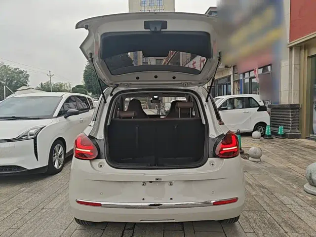Wuling Bingo — Фото автомобиля 18