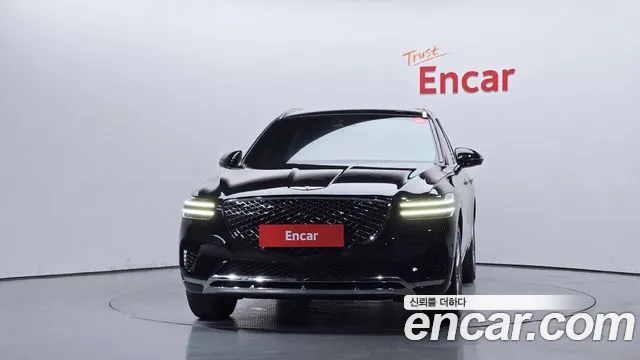 Genesis GV70 2.5T Бензин 2WD — Фото автомобиля 3
