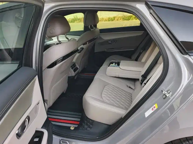 BYD Han — Фото автомобиля 11