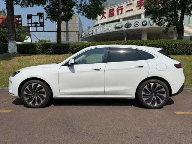 Aito M5 — Фото автомобиля 3
