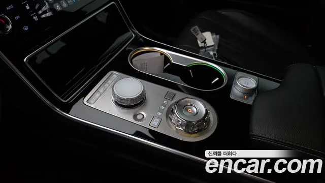 Genesis GV80 2.5T Бензин 2WD — Фото автомобиля 9
