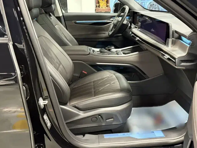Ford Edge — Фото автомобиля 16