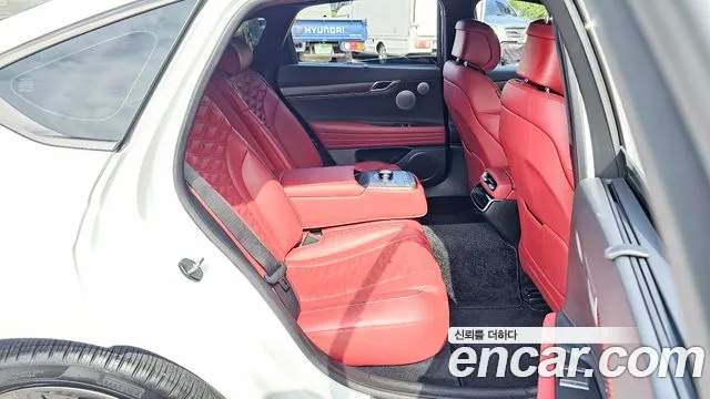 Genesis G80 RG3 — Фото автомобиля 12