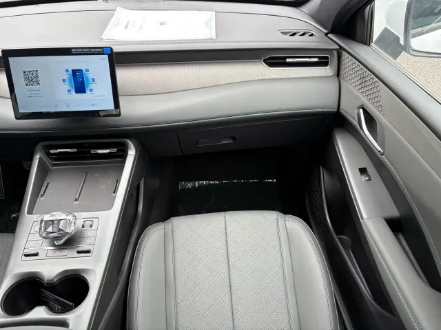 BYD Qin PLUS — Фото автомобиля 8