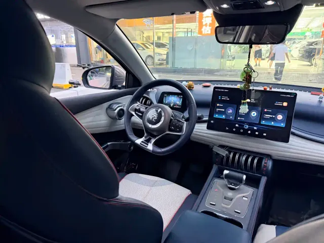 BYD Yuan PLUS — Фото автомобиля 15