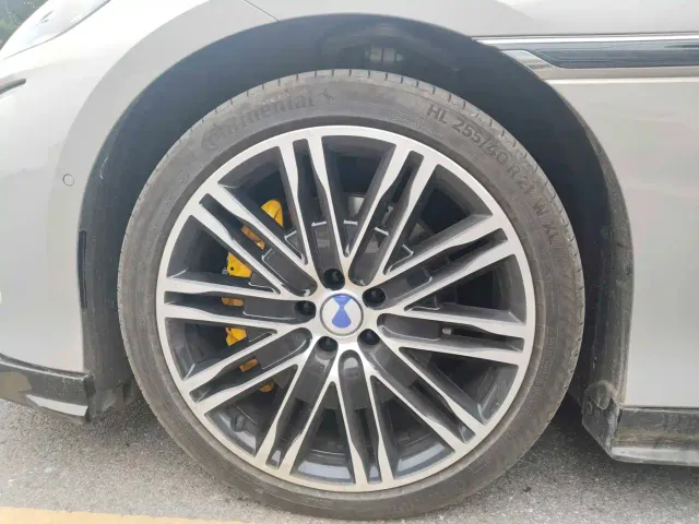Denza Z9GT — Фото автомобиля 9