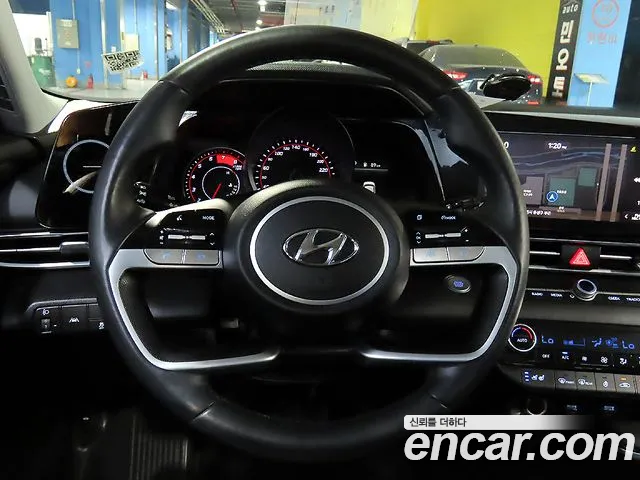 Hyundai Avante CN7 — Фото автомобиля 13