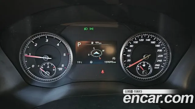 Hyundai Santafe Новый Santa Fe Дизель 2.2 2WD — Фото автомобиля 8