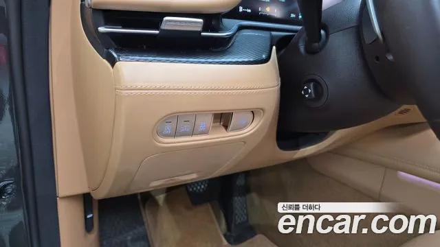 Genesis G90 Бензин 3.5 турбо AWD — Фото автомобиля 29