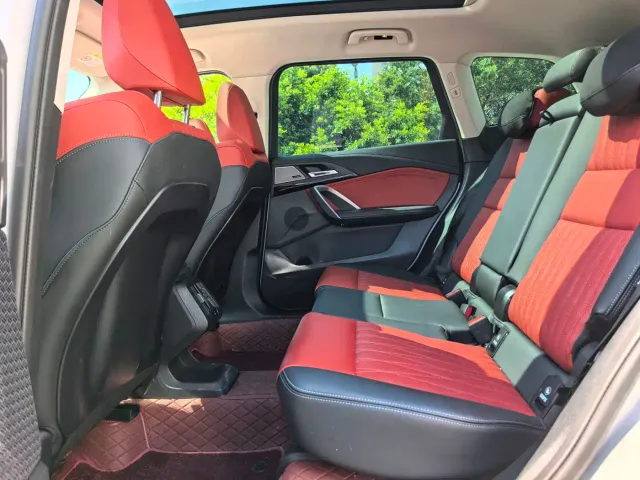 BMW X1 — Фото автомобиля 11