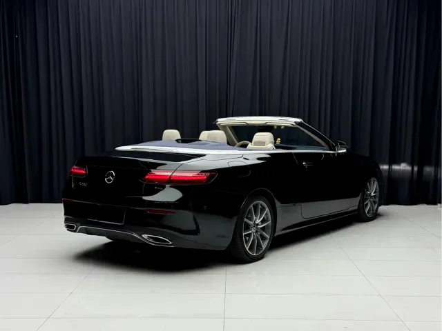Mercedes-Benz E-Class — Фото автомобиля 6