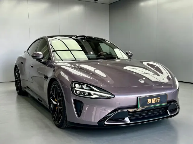 Xiaomi SU7 — Фото автомобиля 3