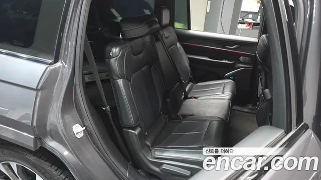 Jeep Cherokee Grand Cherokee(WL) L 3.6 Overland — Фото автомобиля 11