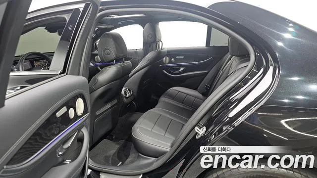 Mercedes-Benz E-Class W213 — Фото автомобиля 17