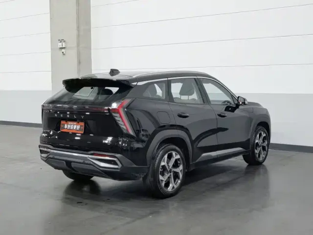 Geely Boyue L — Фото автомобиля 2