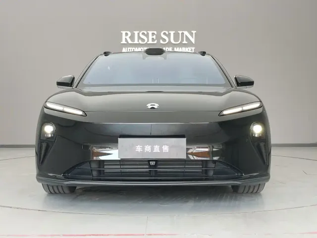 Nio ET5 Touring — Фото автомобиля 3