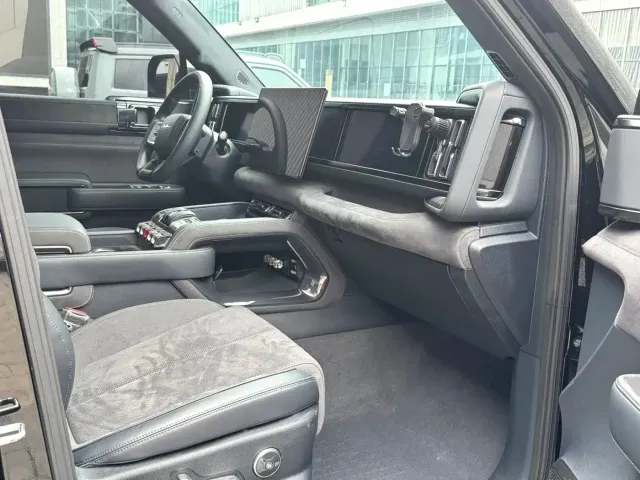 BYD FangChengBao Leopard 5 — Фото автомобиля 6
