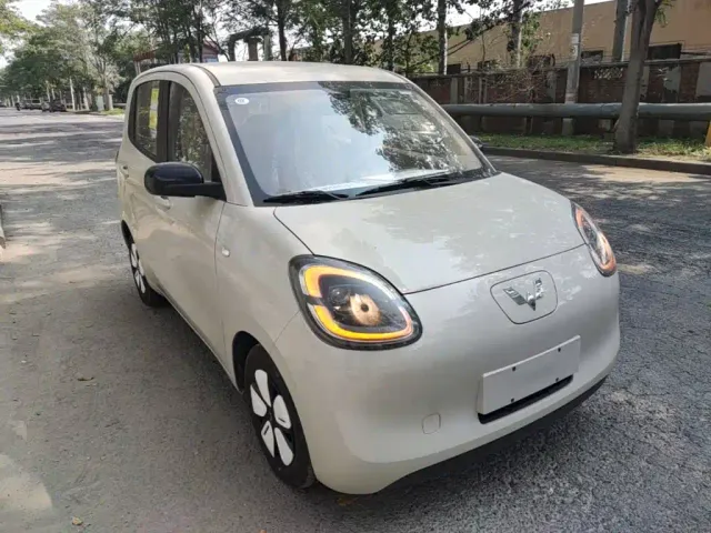 Wuling Hongguang Mini EV — Фото автомобиля 3