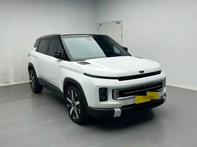 Geely Geely ICON 2023 Model 1.5TD Chocolate Deluxe Edition — Фото автомобиля 3