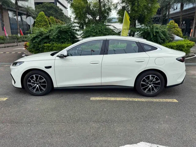 BYD Seal 06 — Фото автомобиля 19