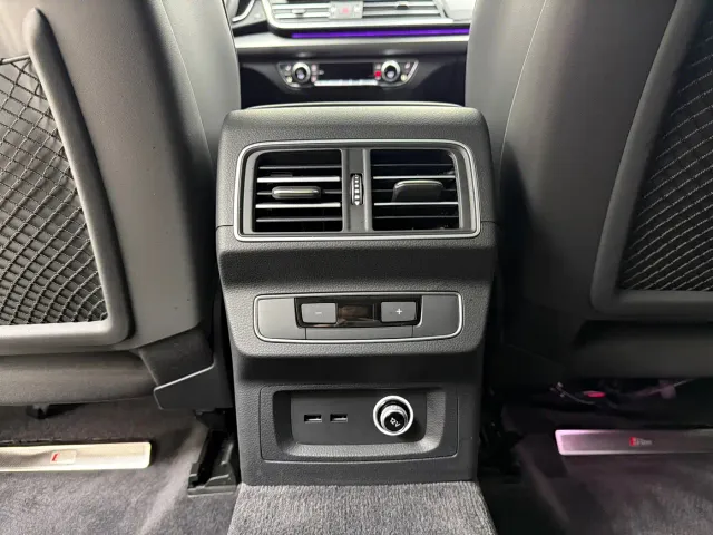 Audi Q5L — Фото автомобиля 16