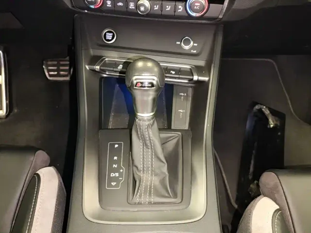 Audi Q3 — Фото автомобиля 13