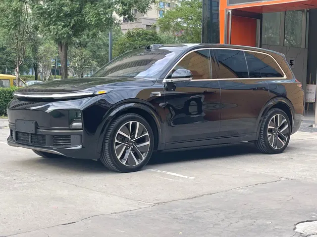 Фотография автомобиля — Li Auto L9