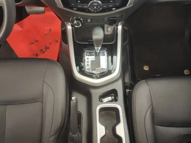 Nissan Terra — Фото автомобиля 13