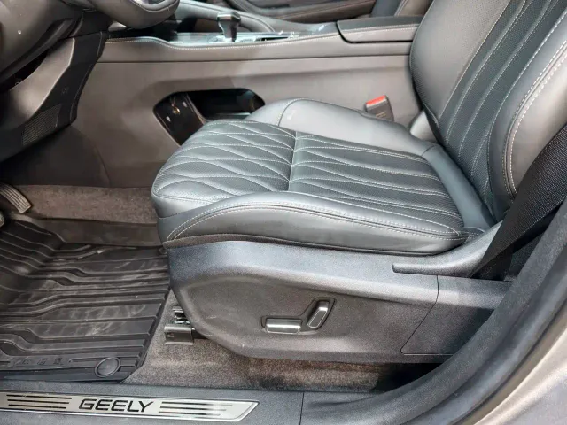 Geely Xingyue L — Фото автомобиля 9