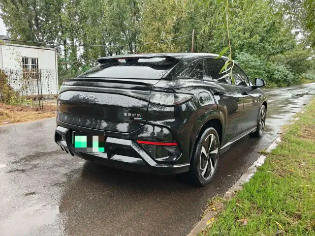 BYD Sealion 07 EV — Фото автомобиля 7